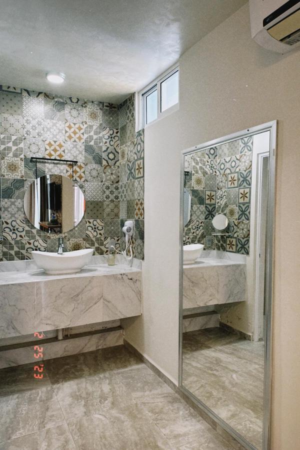 Hotel Awazul バカラル エクステリア 写真
