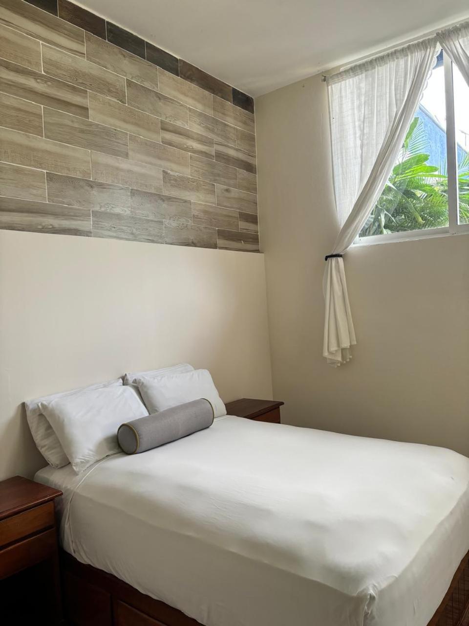 Hotel Awazul バカラル エクステリア 写真